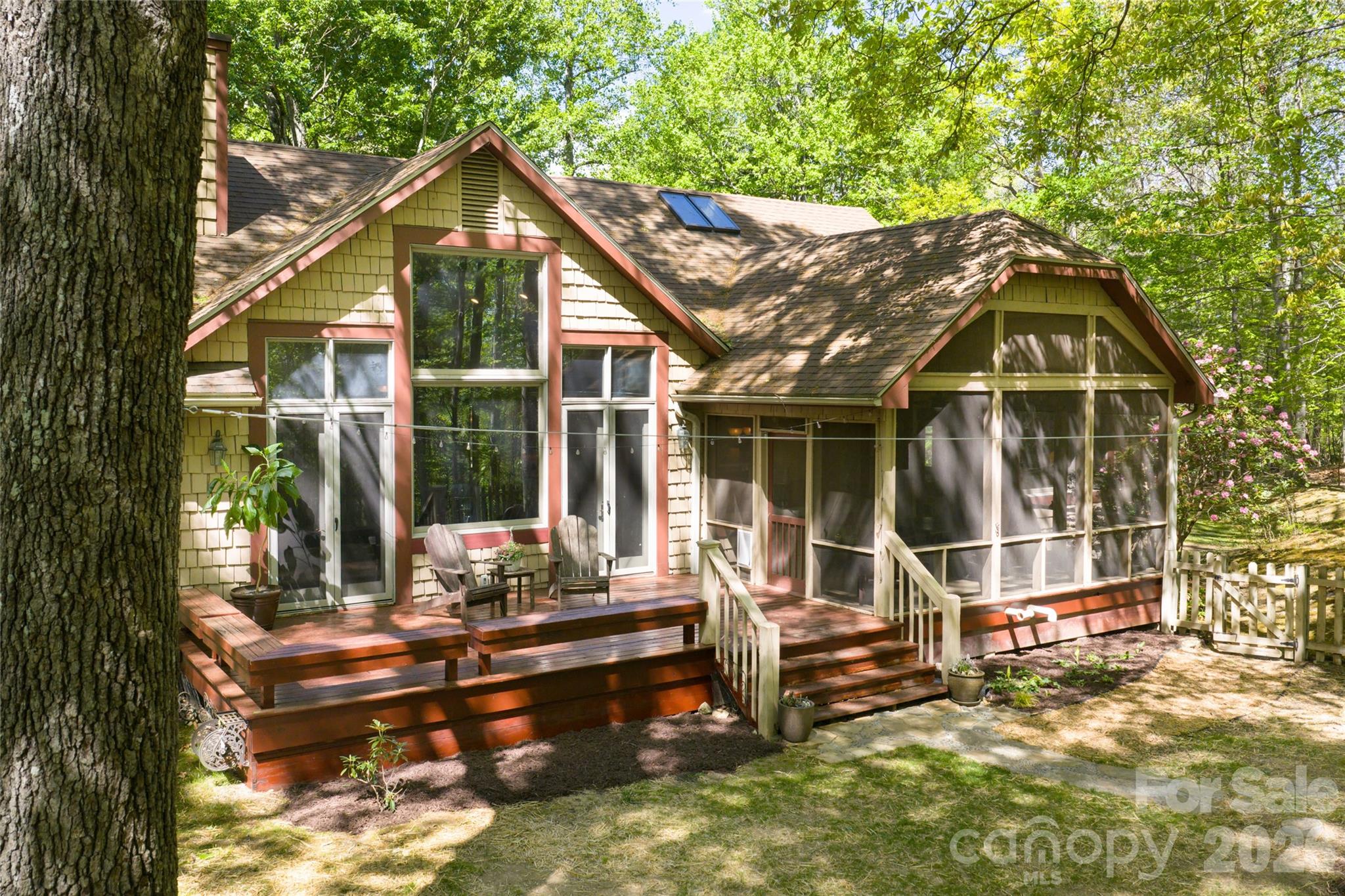 109 Little Cherokee Ridge Property Photo 34