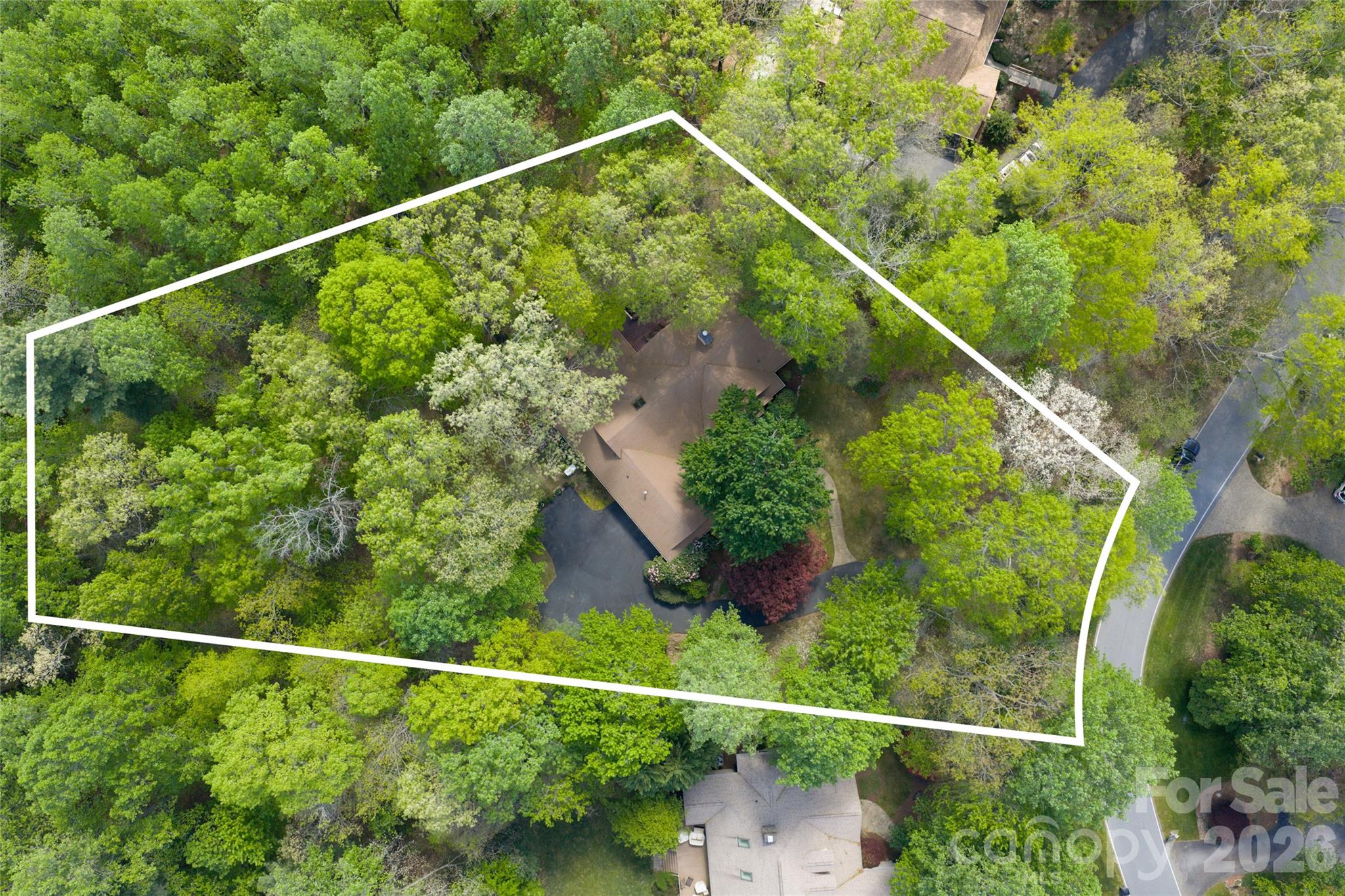 109 Little Cherokee Ridge Property Photo 45