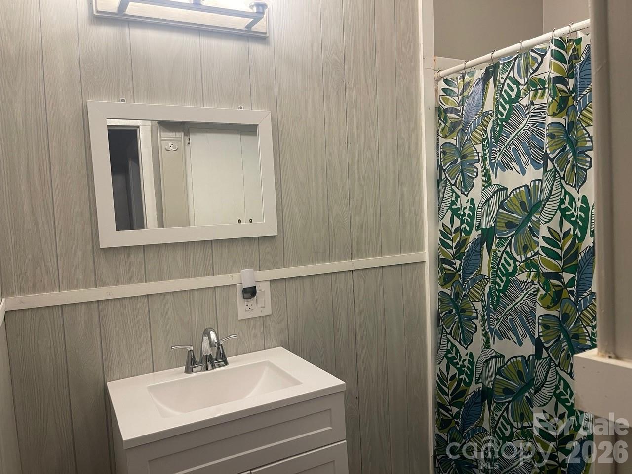 119 Pine Street Property Photo 17