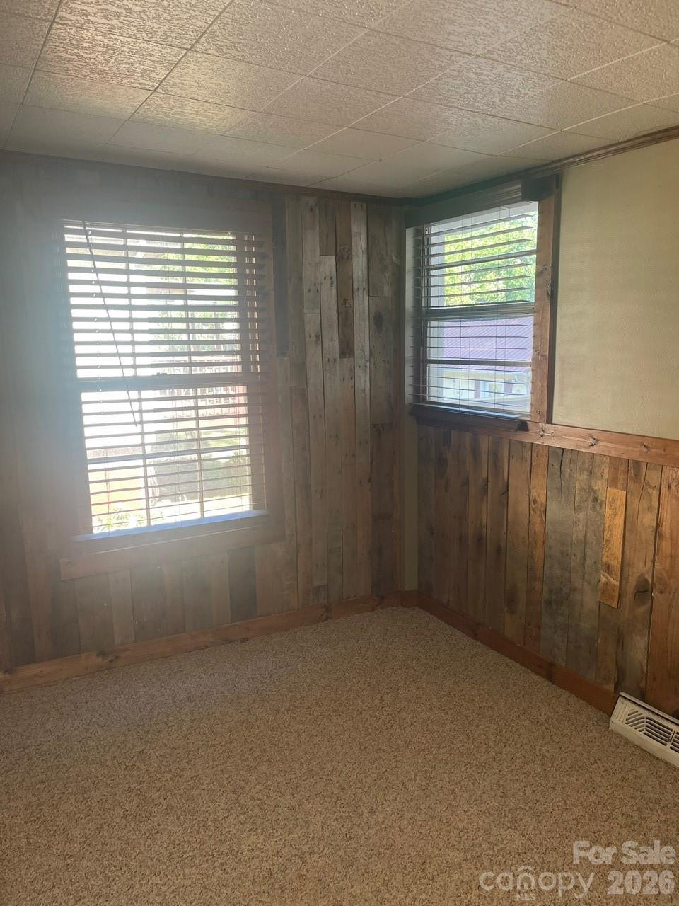 119 Pine Street Property Photo 19