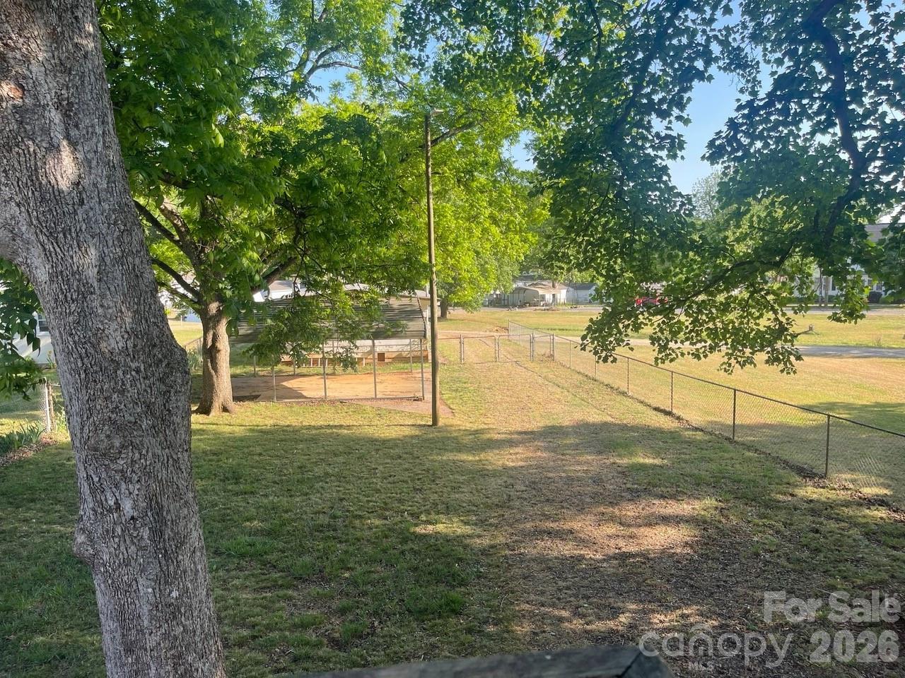 119 Pine Street Property Photo 25