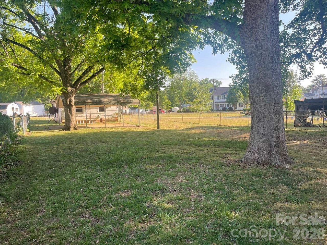 119 Pine Street Property Photo 26