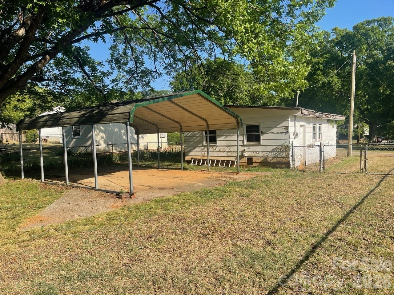119 Pine Street Property Photo 27