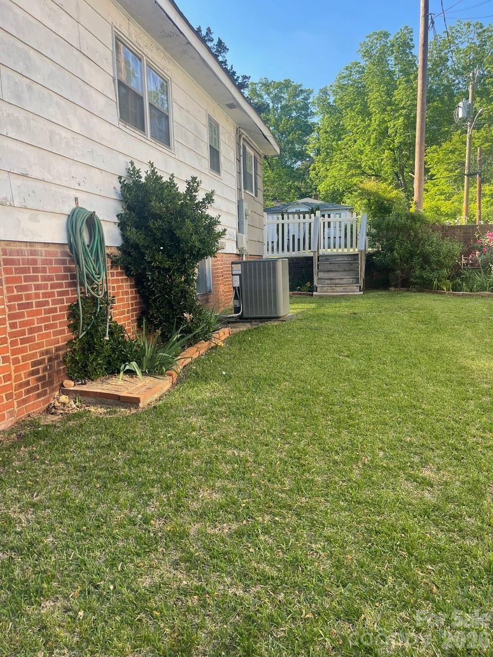 119 Pine Street Property Photo 29