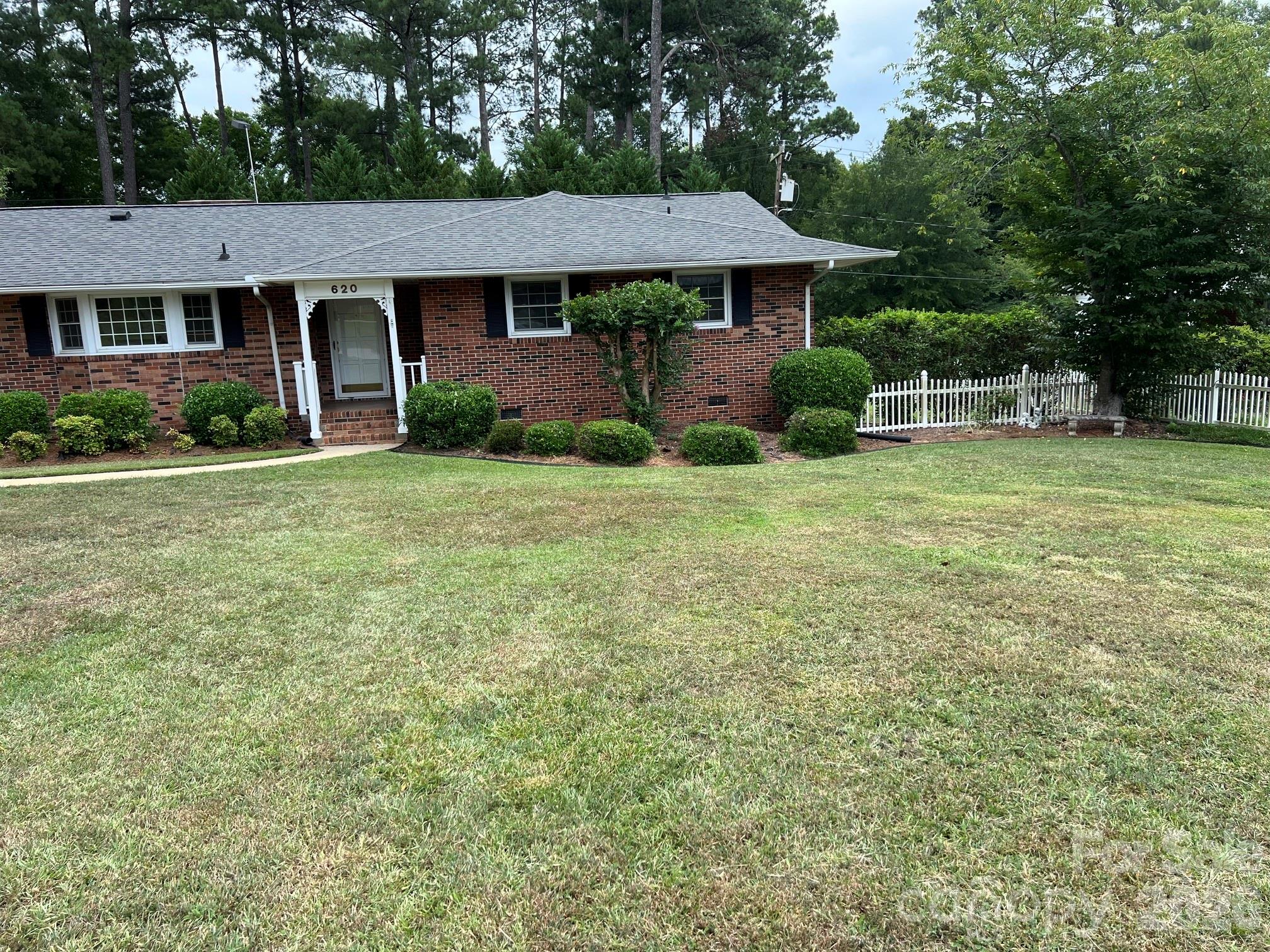 620 Mcdowell Drive Property Photo 5
