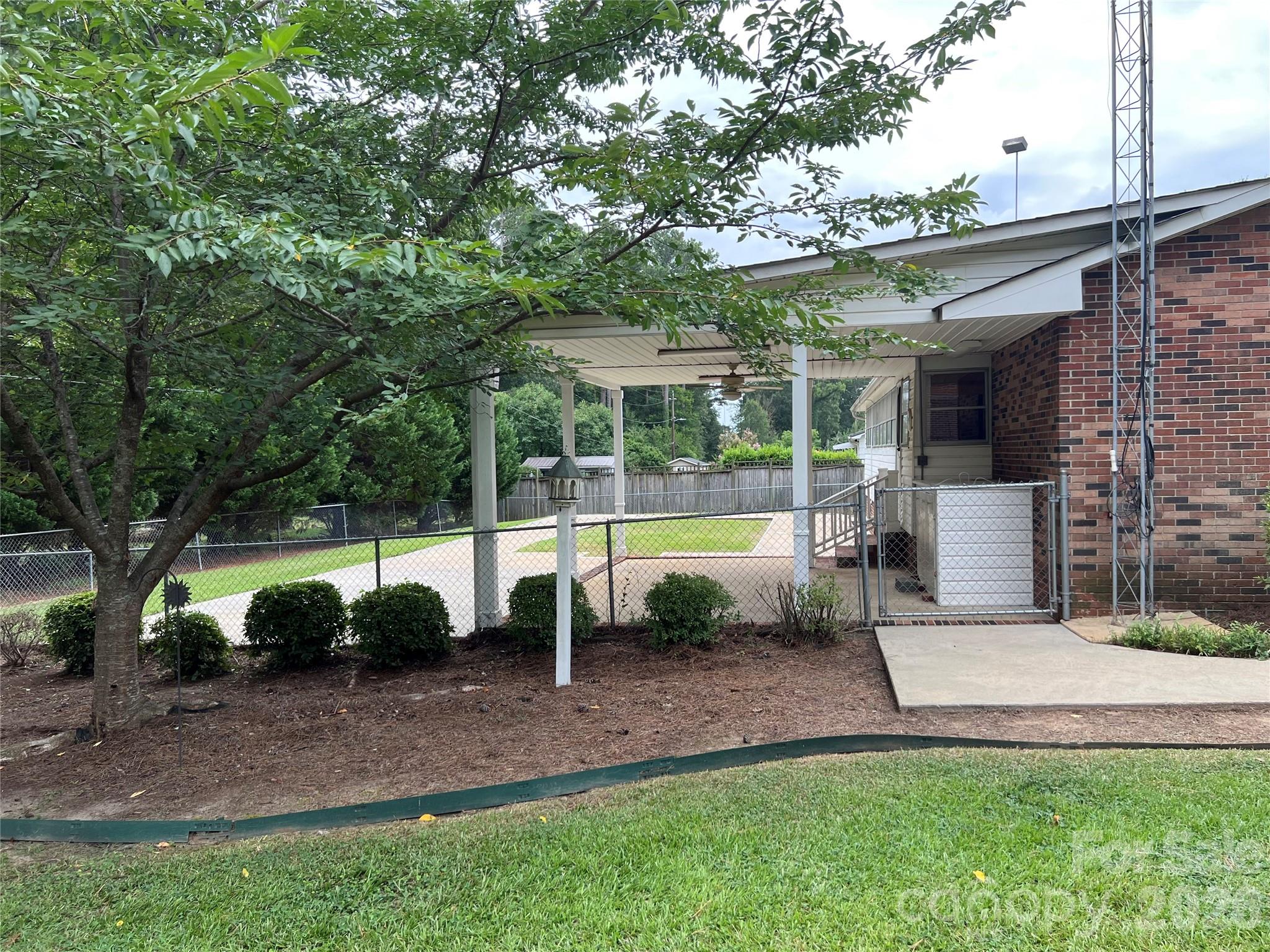 620 Mcdowell Drive Property Photo 6
