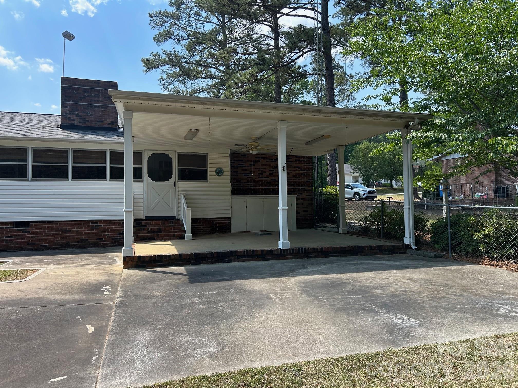 620 Mcdowell Drive Property Photo 7