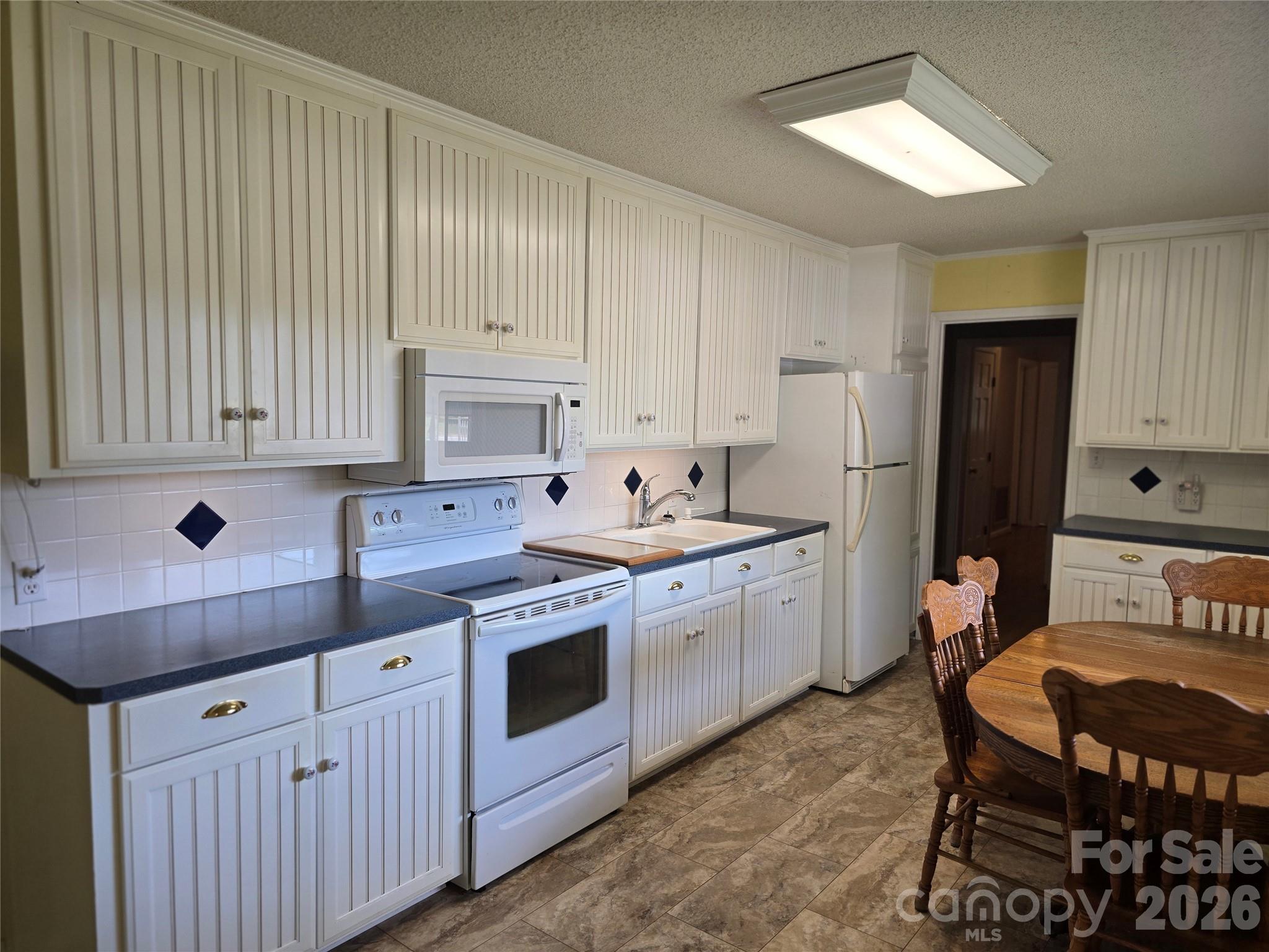 620 Mcdowell Drive Property Photo 12