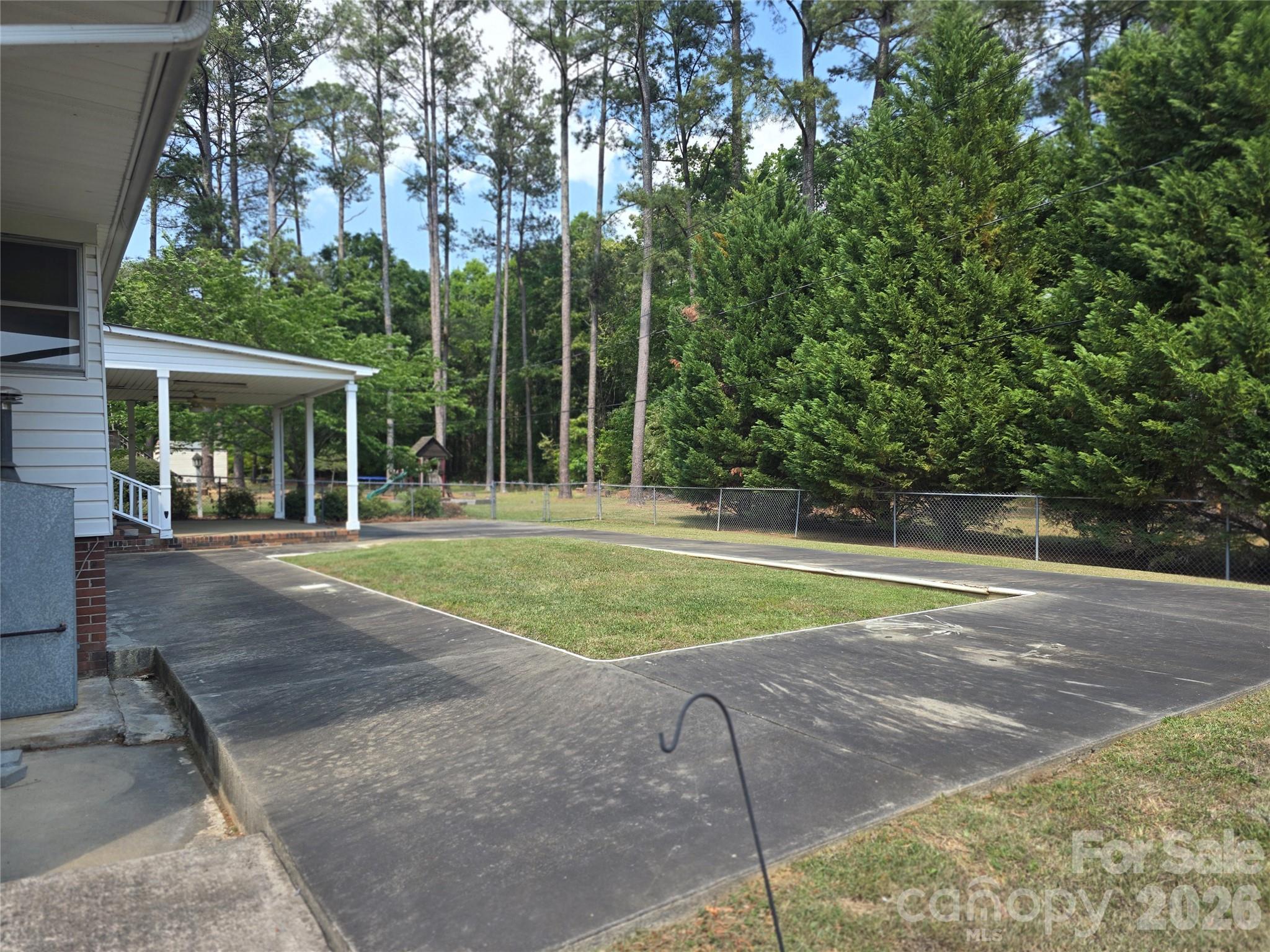 620 Mcdowell Drive Property Photo 39