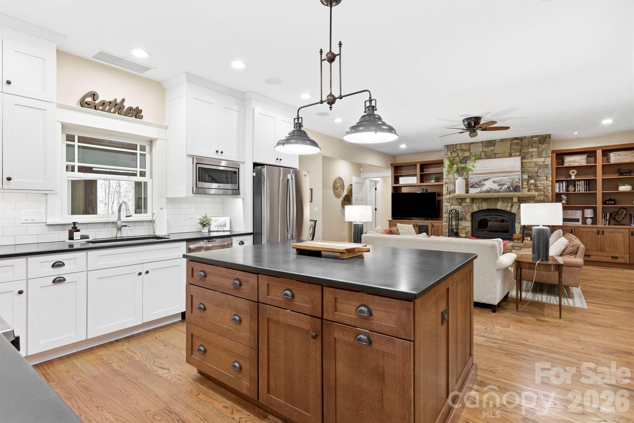 31 Ashbrook Meadows Property Photo 6