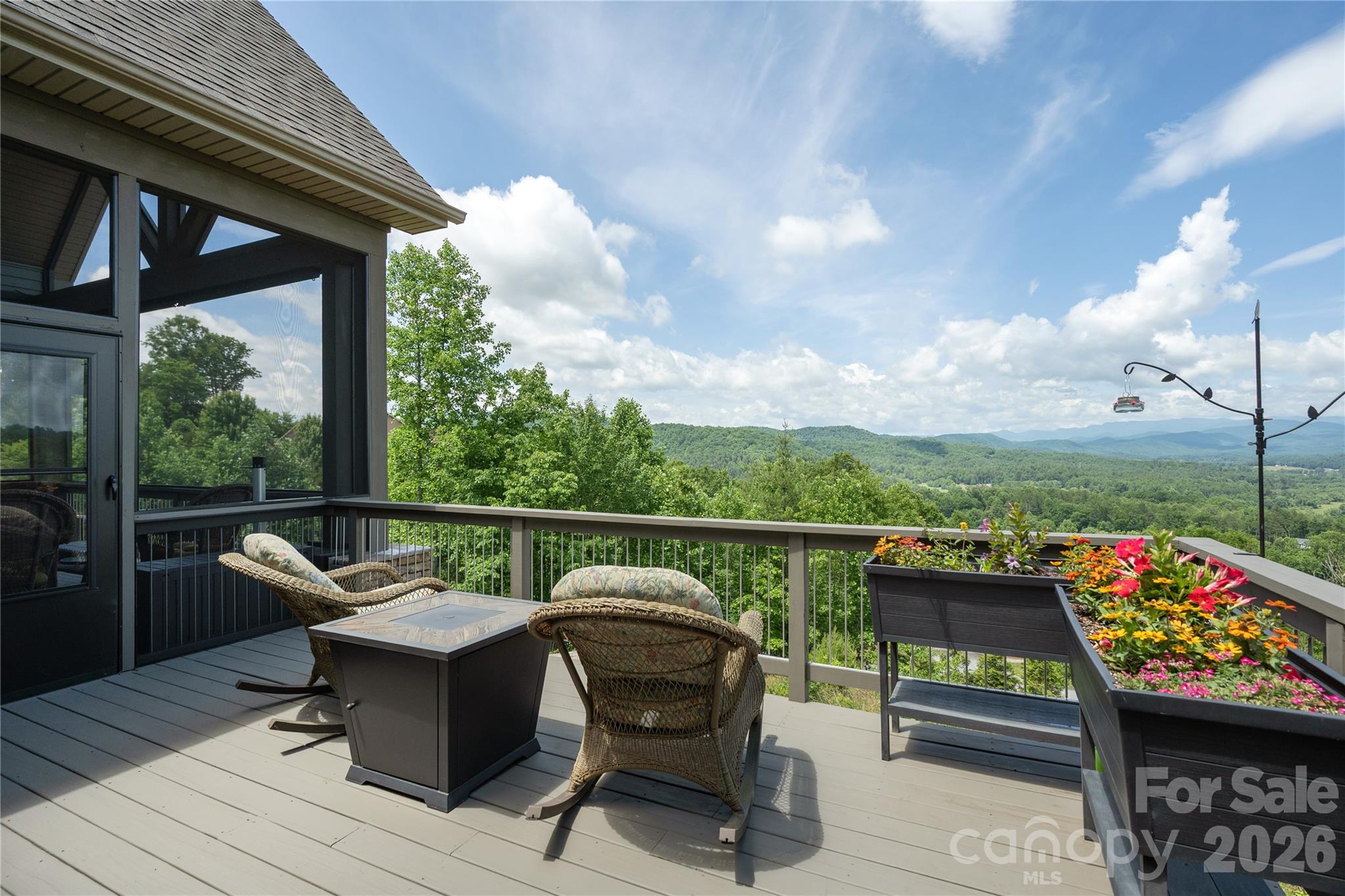 467 Crystal Heights Drive Property Photo 16