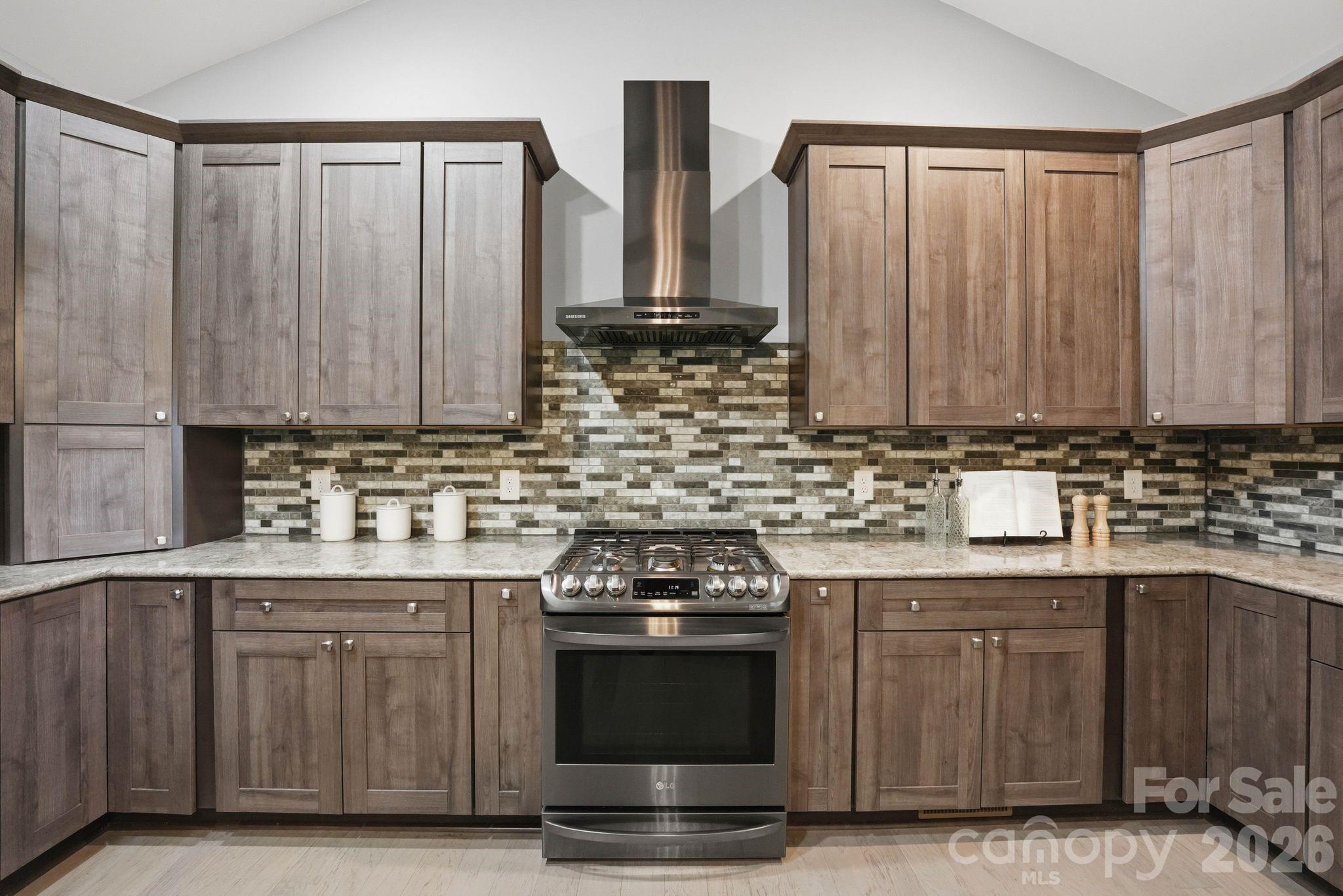 113 Jami-wind Court Property Photo 10