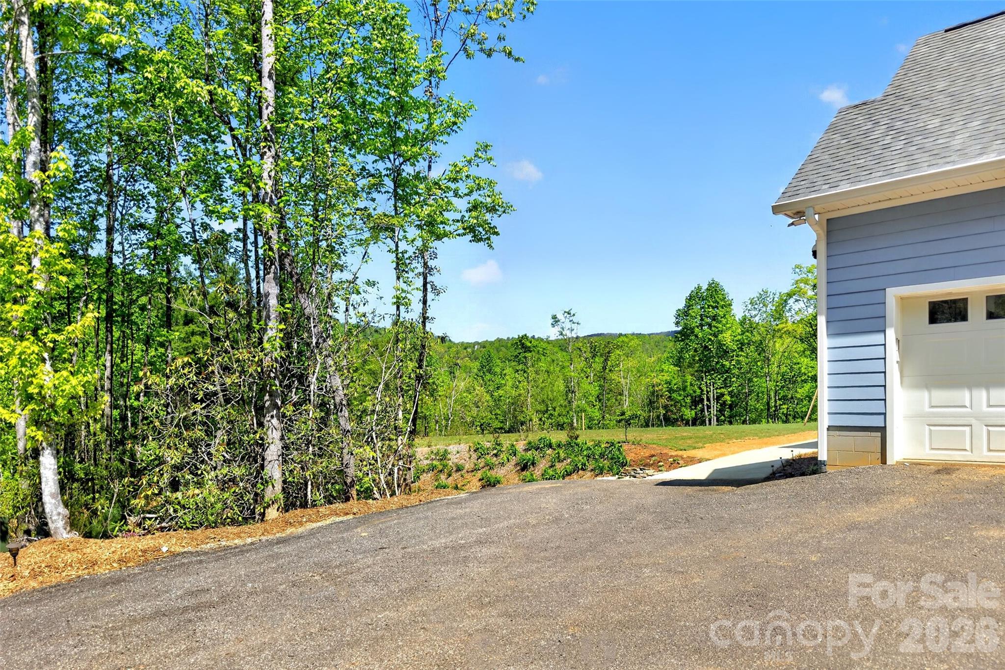 50 Glass Falls Trail 143,144 Property Photo 5