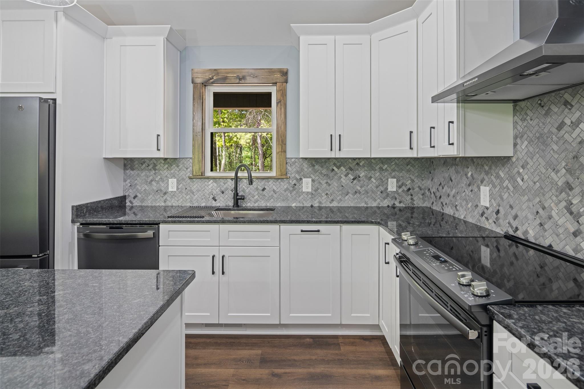 115 Pine Burr Drive Property Photo 10
