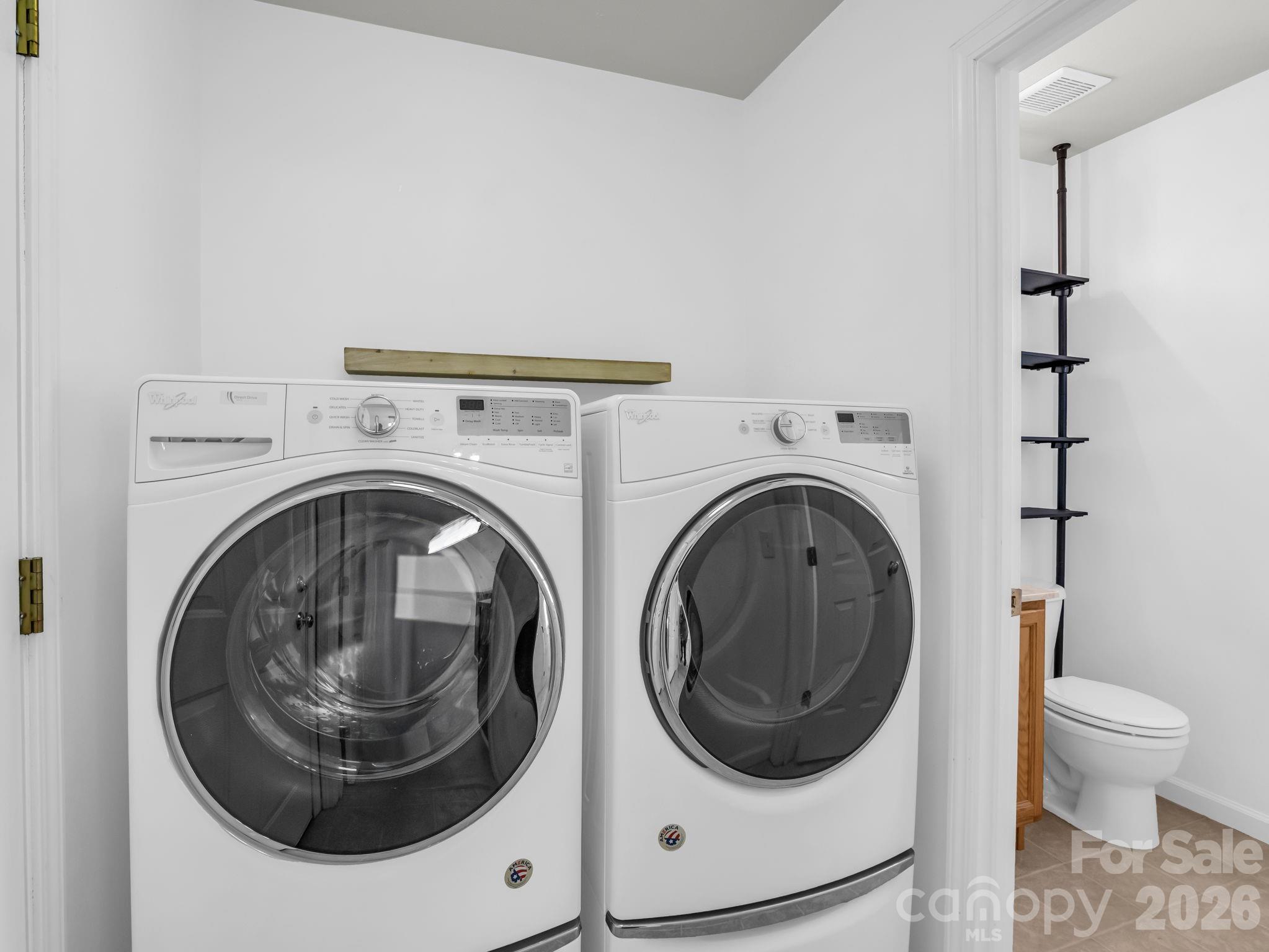 64 Lanceford Circle Property Photo 15