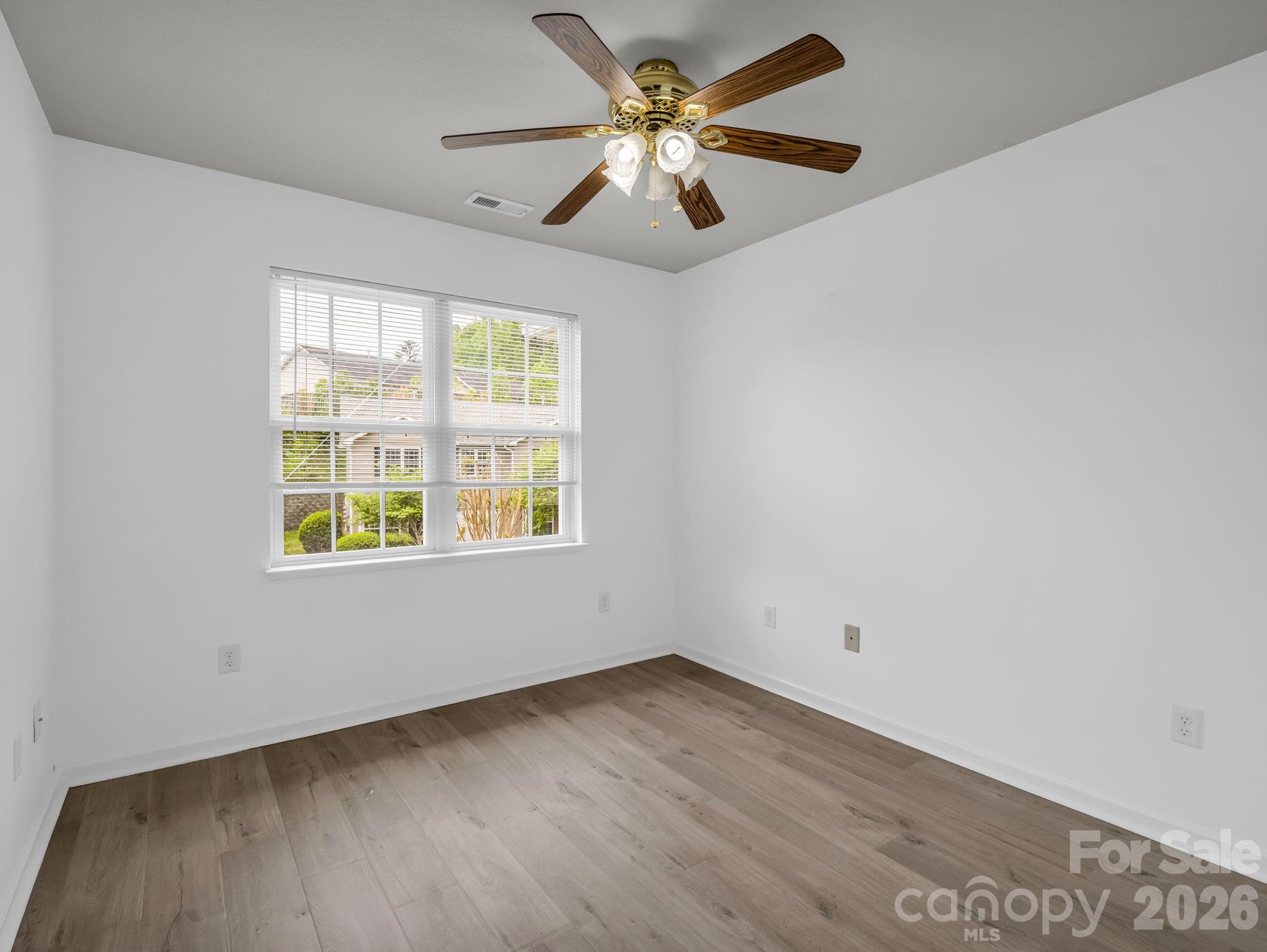 64 Lanceford Circle Property Photo 24
