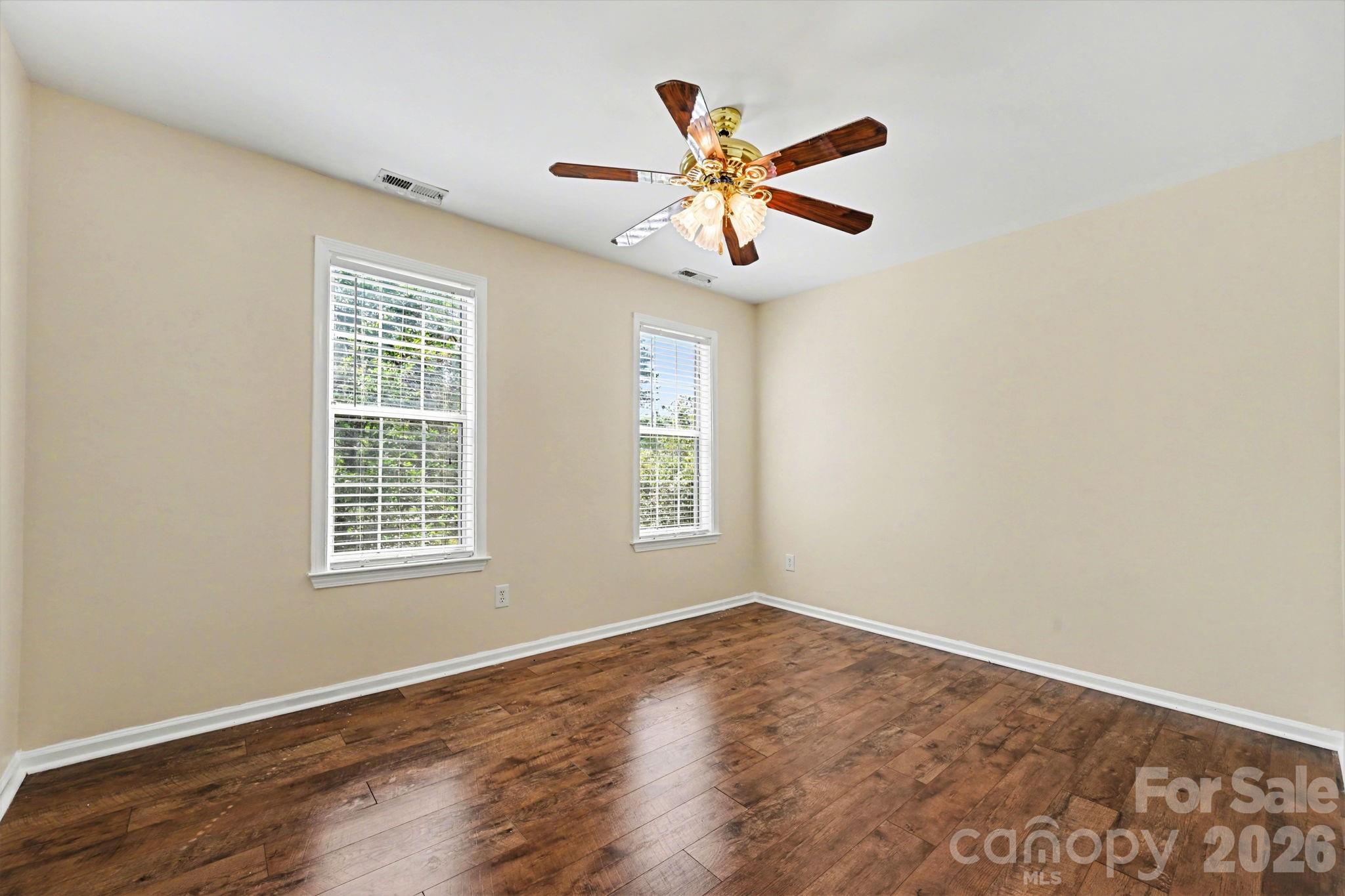 6900 Beamish Place Property Photo 24