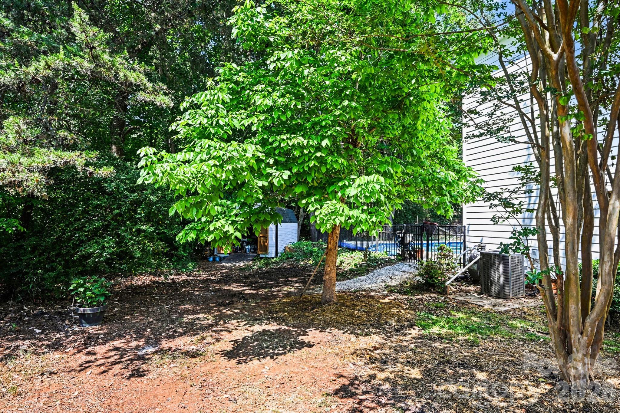 6900 Beamish Place Property Photo 29
