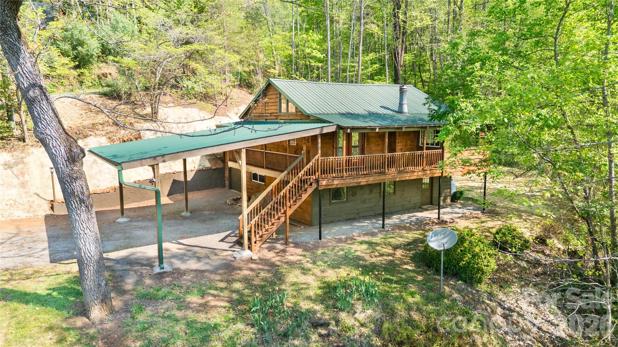 298 Timbuktu Road Property Photo 1