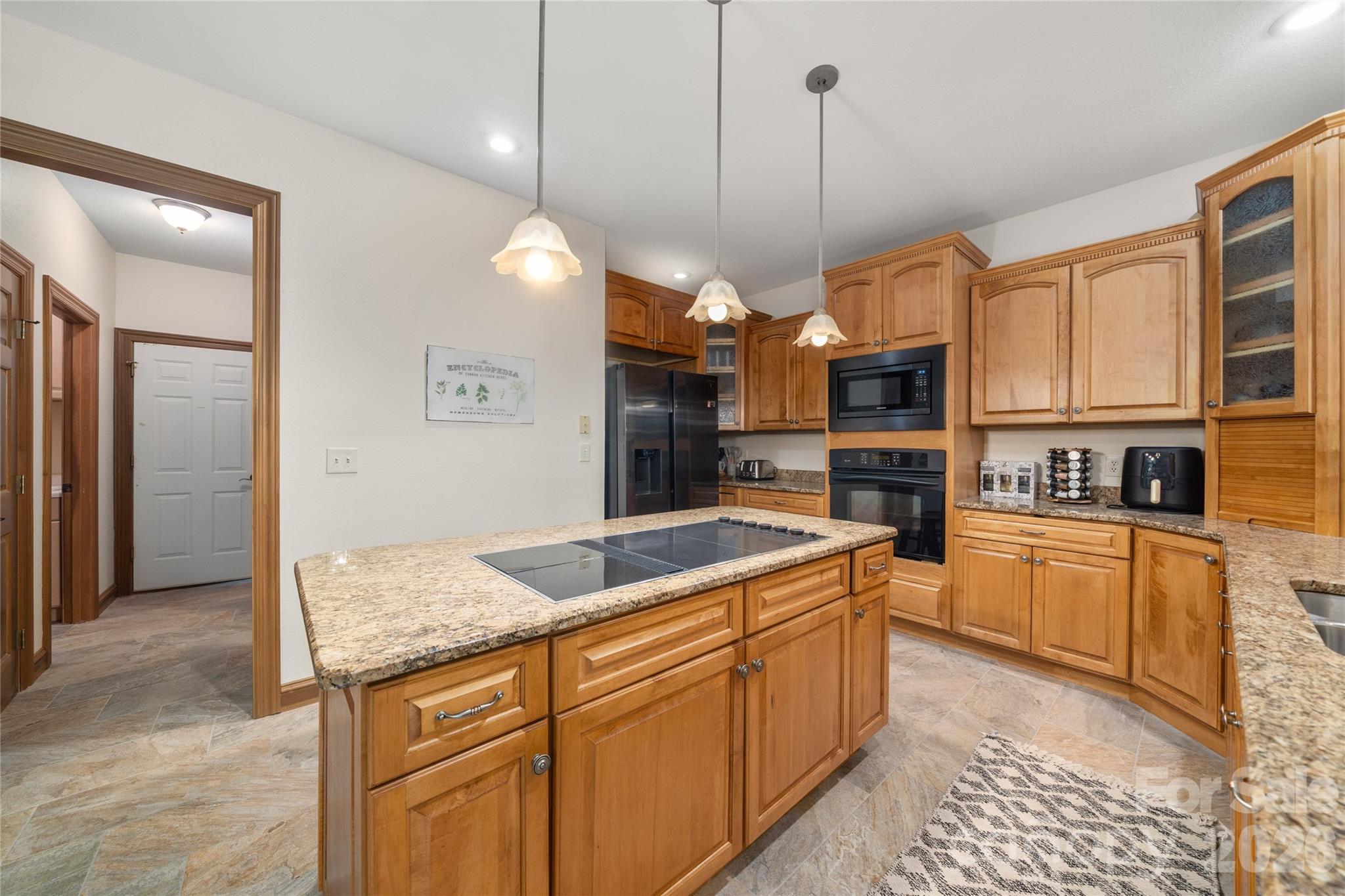 176 Hemlock Lane Property Photo 4