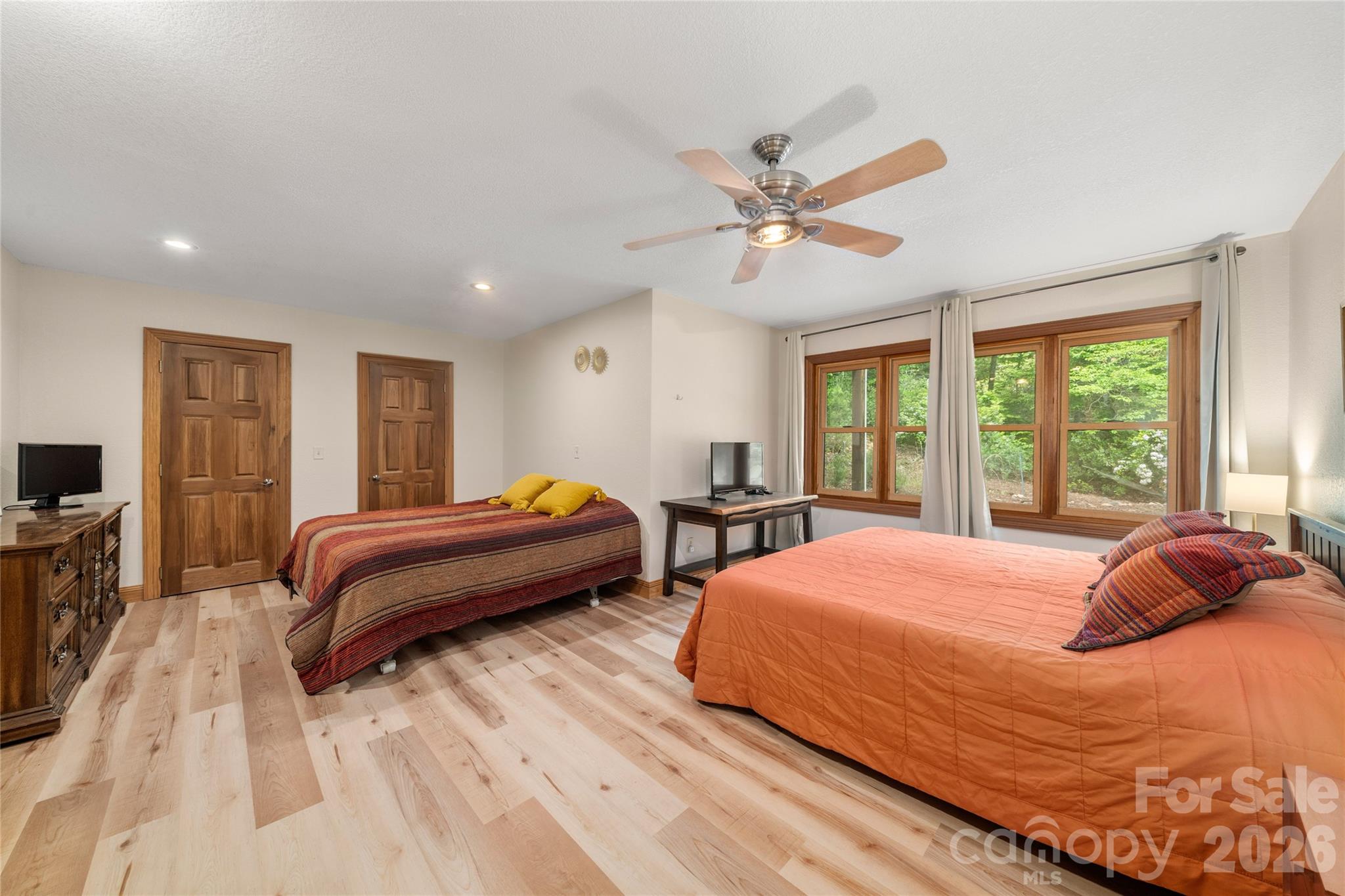 176 Hemlock Lane Property Photo 29