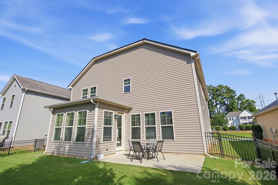 824 Ardent Trail Property Photo 37