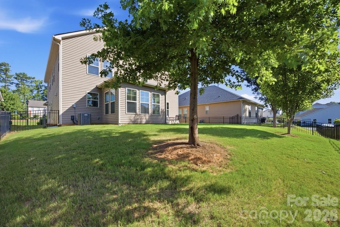 824 Ardent Trail Property Photo 39