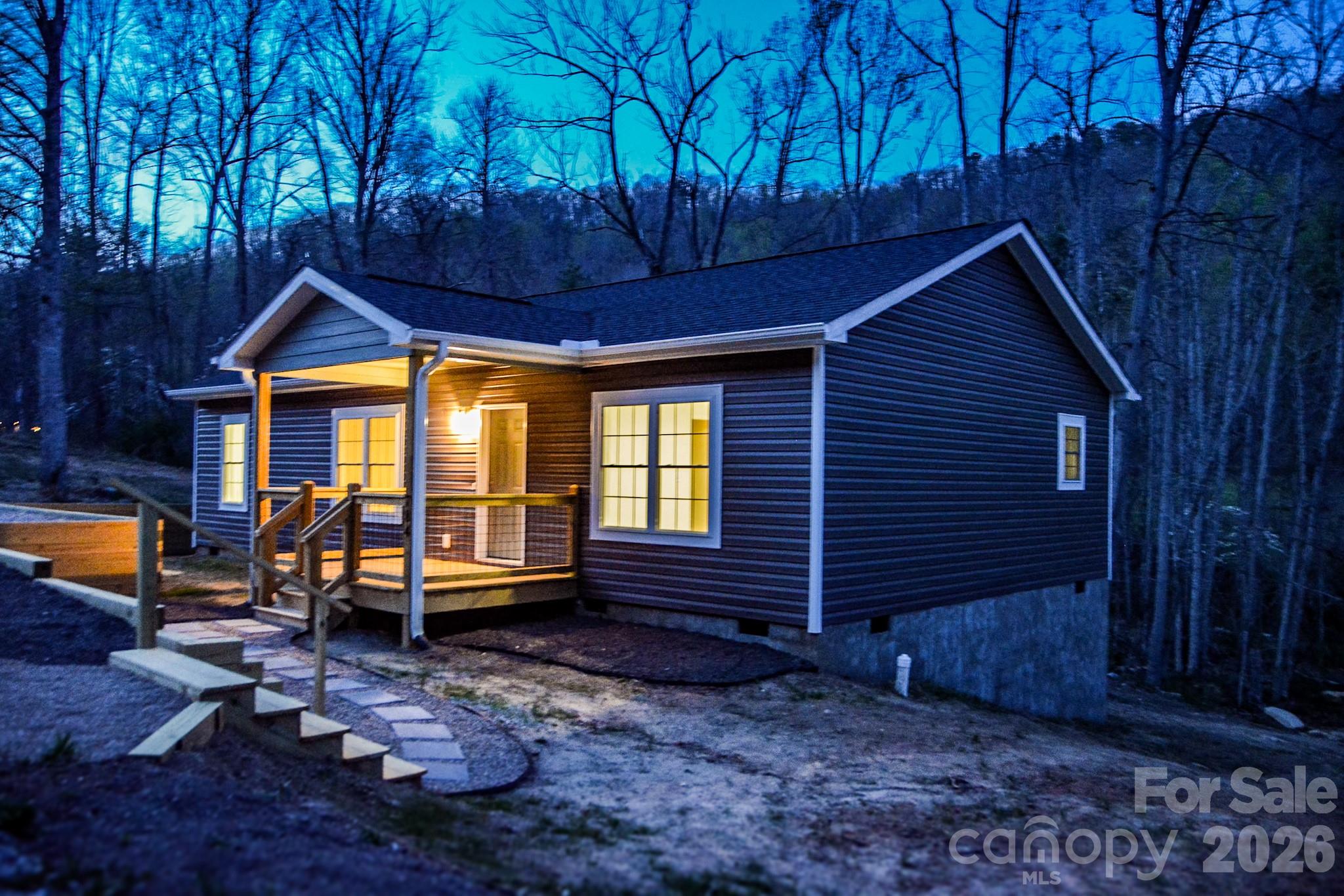 784 Bearwallow Mountain Road Property Photo 5