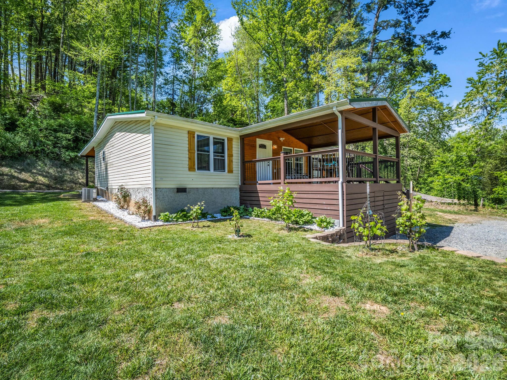 285 Dix Creek No 1 Road Property Photo 6