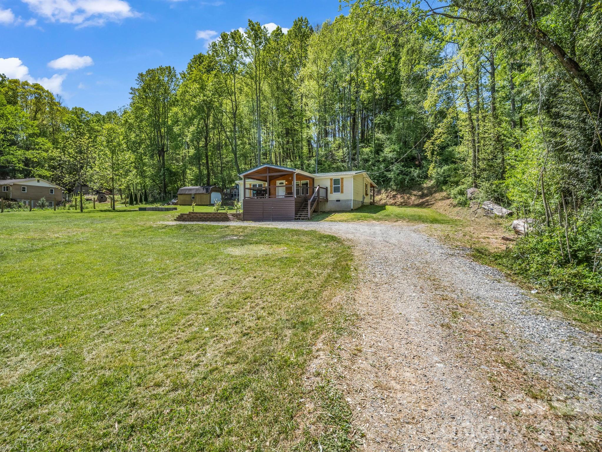 285 Dix Creek No 1 Road Property Photo 37