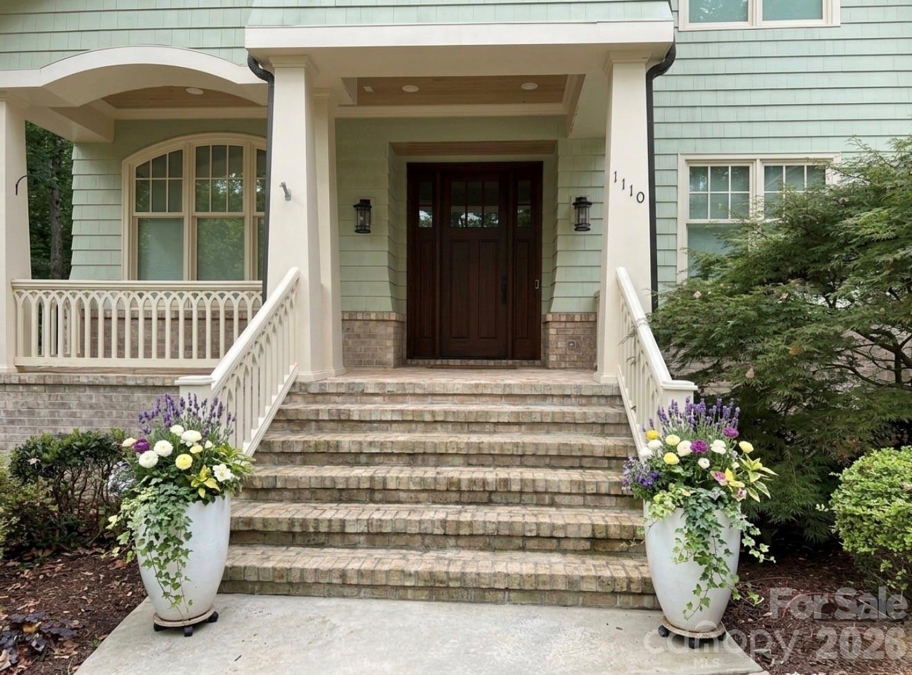 1110 Reamoor Drive Property Photo 1