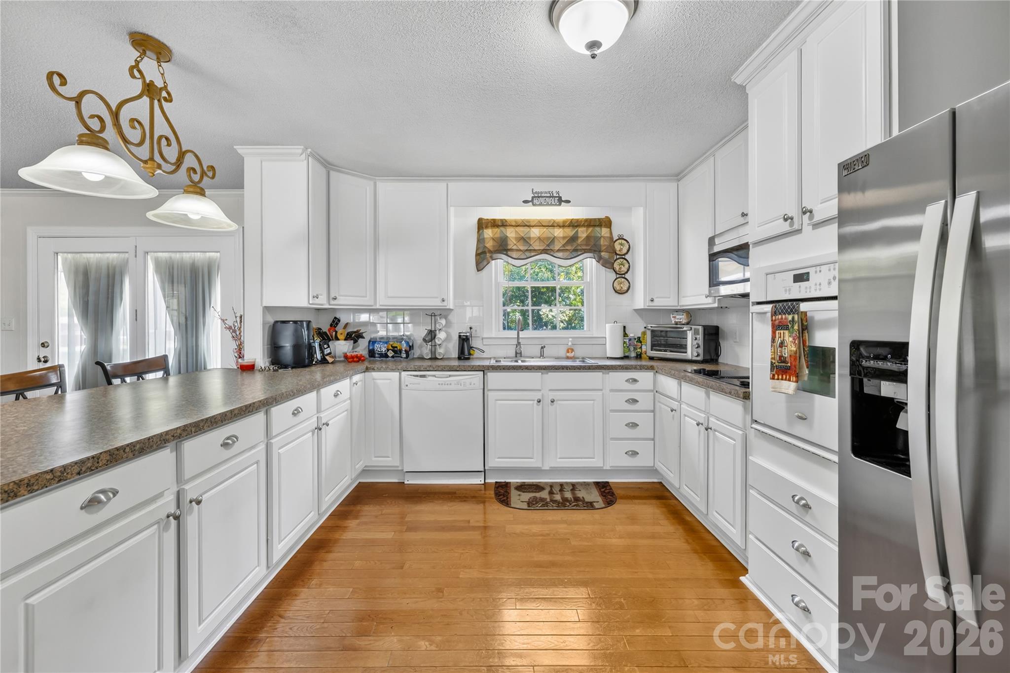 607 Wren Road Property Photo 11