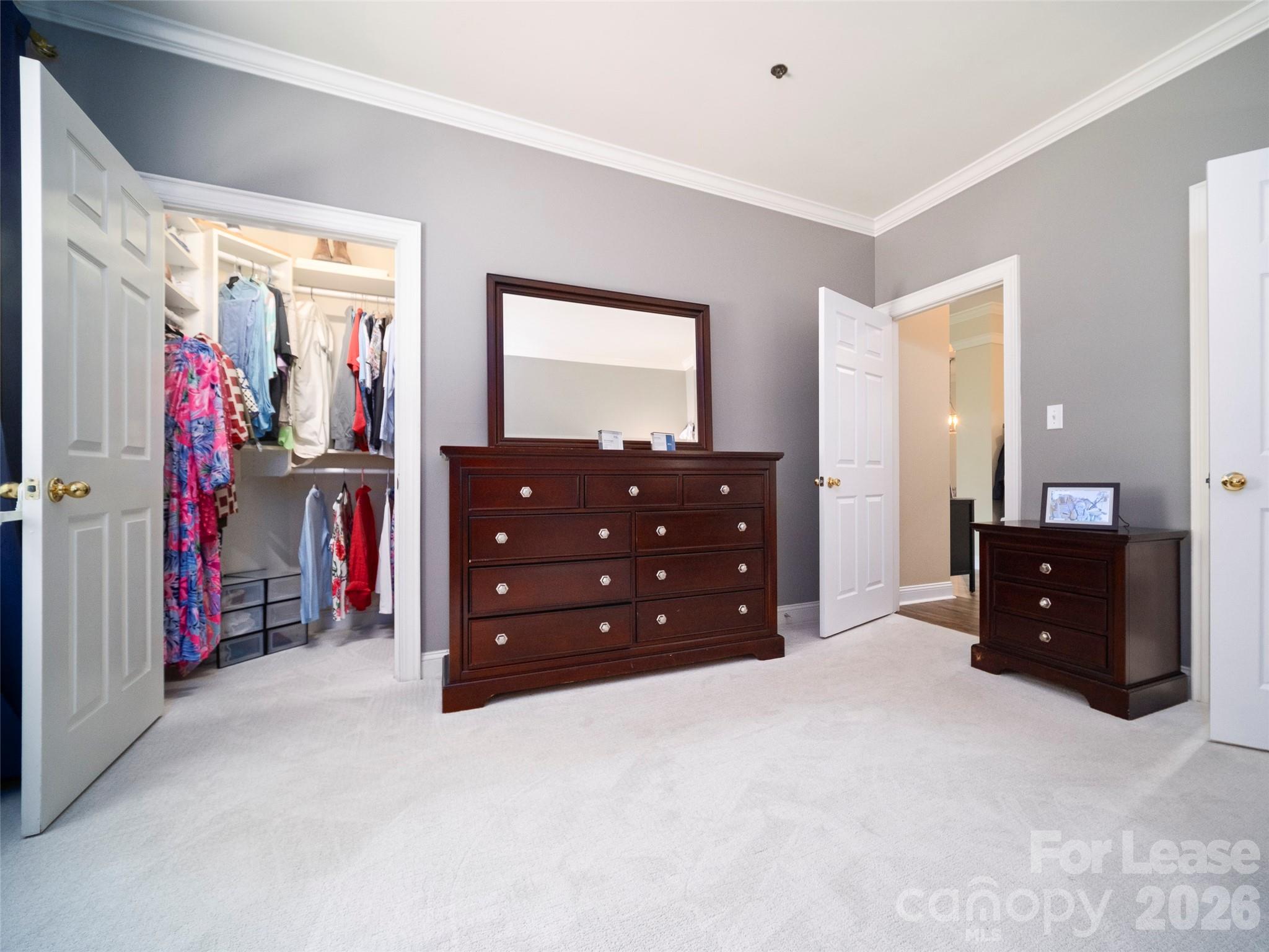 5609 Fairview Road Property Photo 12