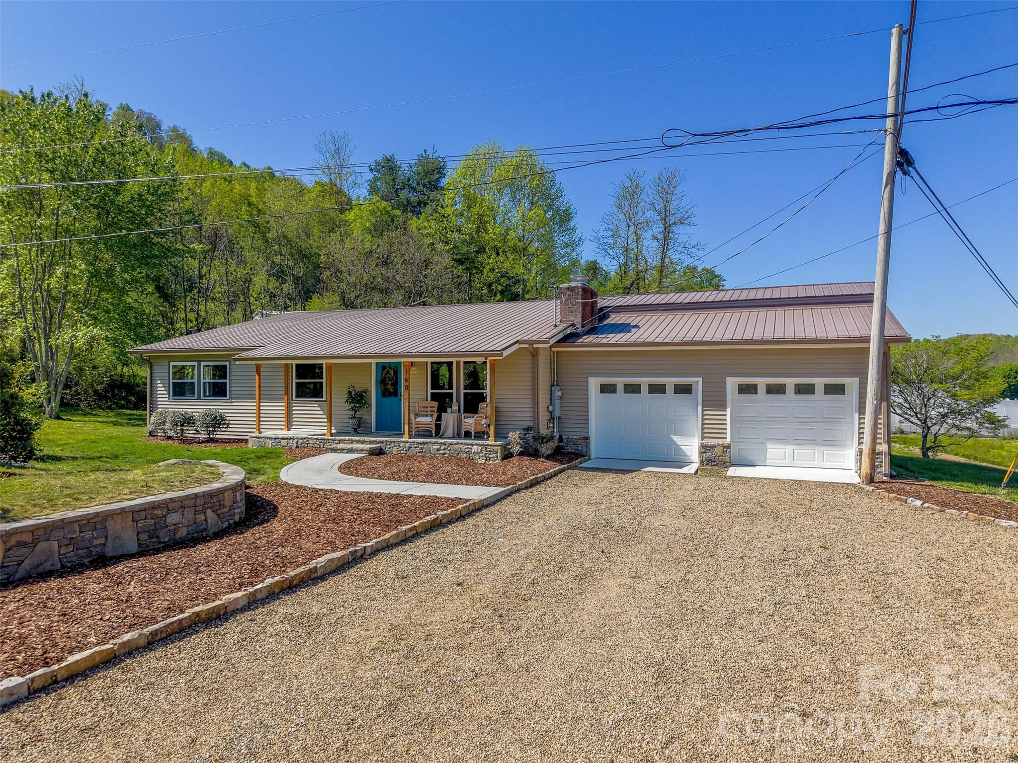 160 Canter Lane Property Photo 23