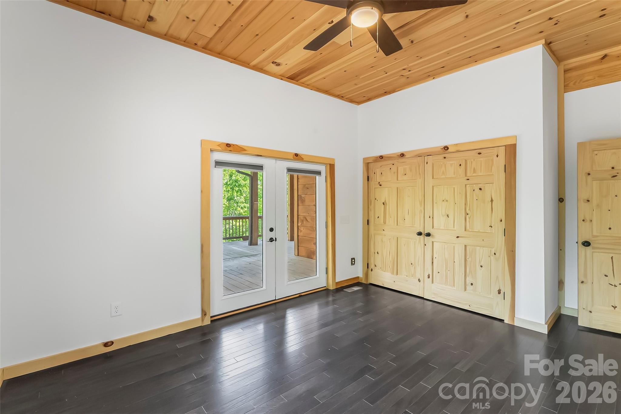 265 Grandview Peaks Drive Property Photo 26