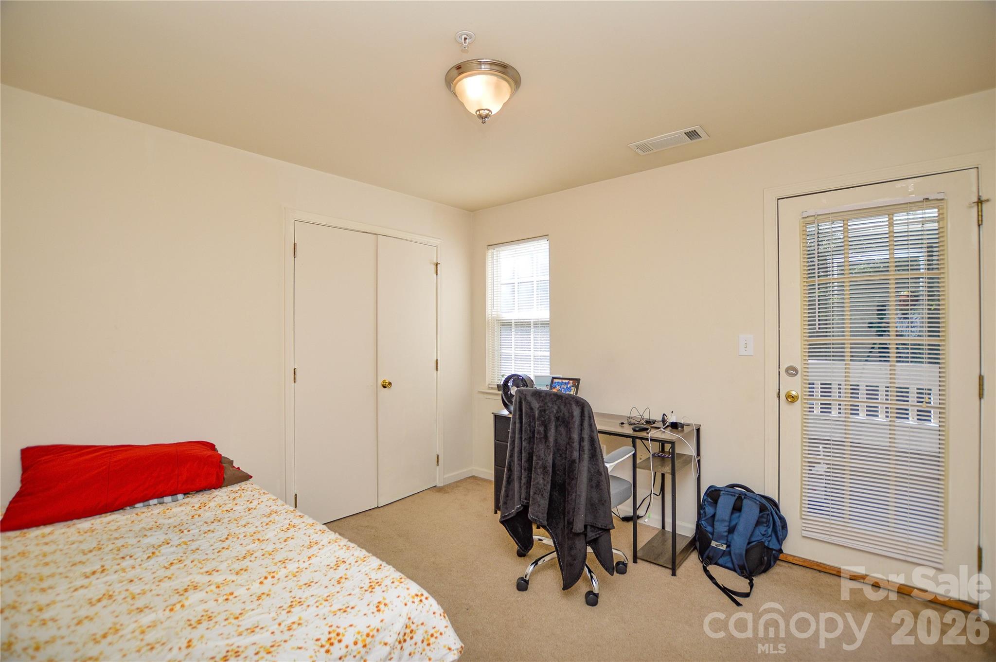 9810 Campus Walk Lane F Property Photo 18