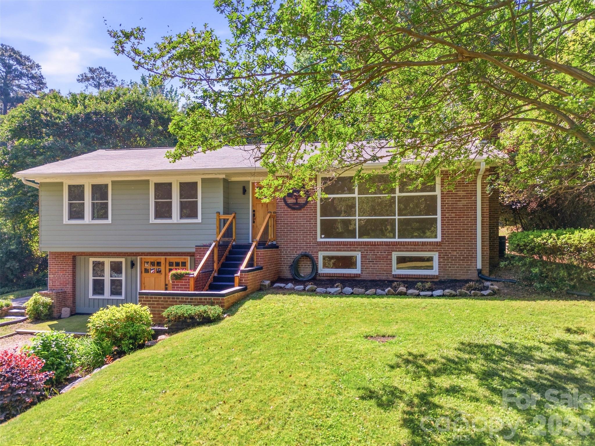 1321 Saluda River Drive Property Photo 4