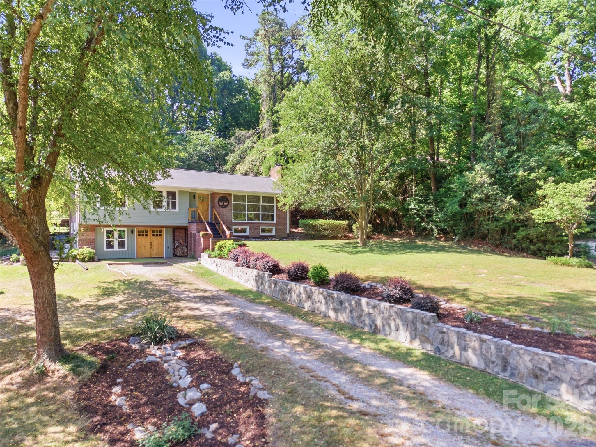 1321 Saluda River Drive Property Photo 5