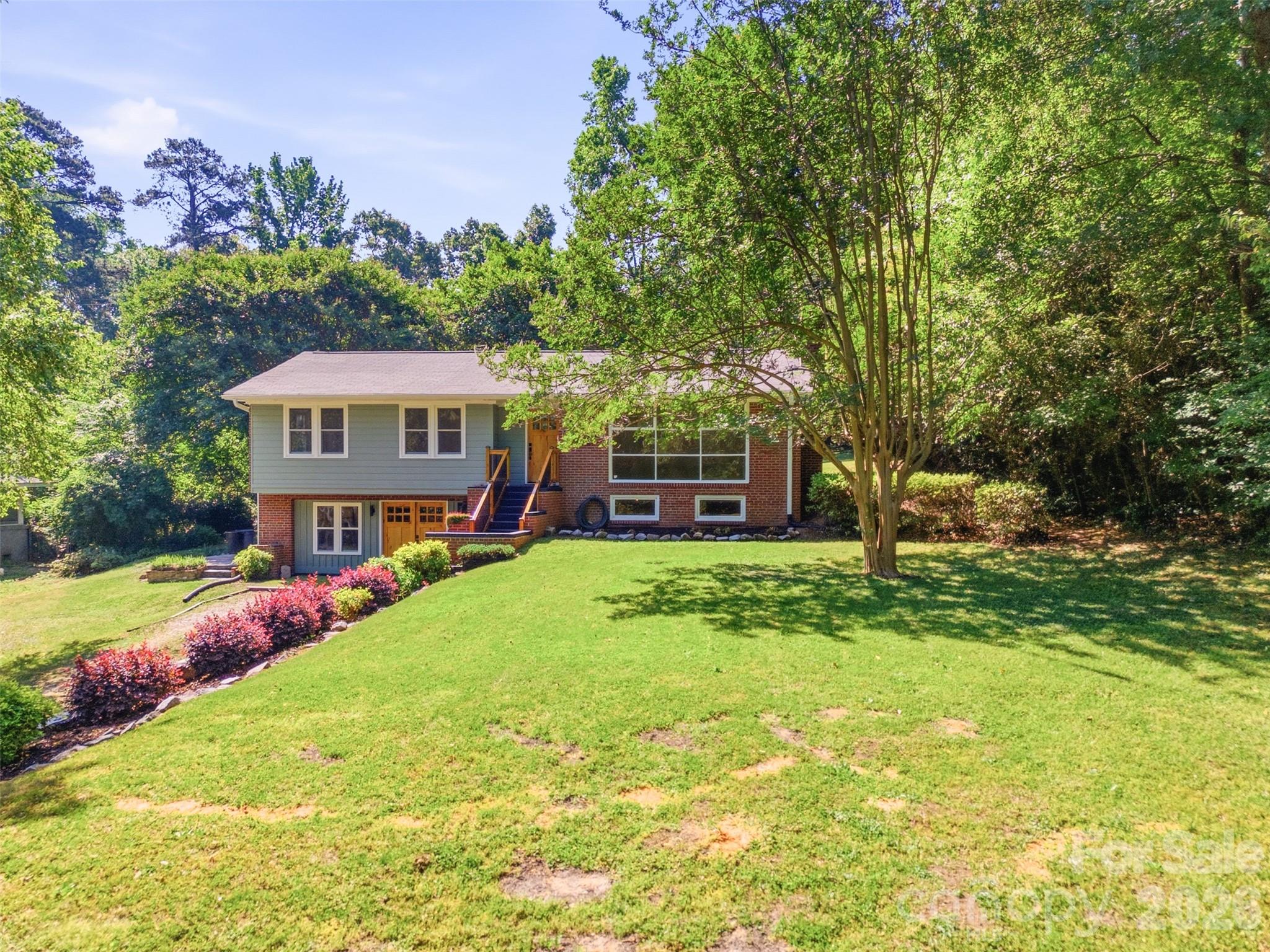1321 Saluda River Drive Property Photo 6