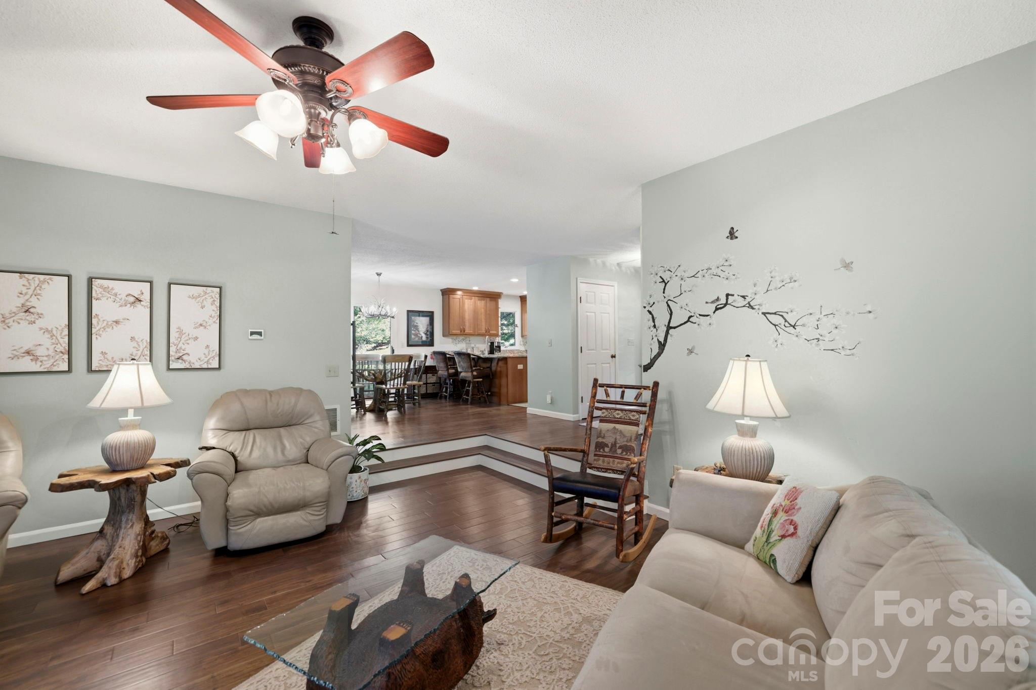 3509 Mountain Top Way Property Photo 2