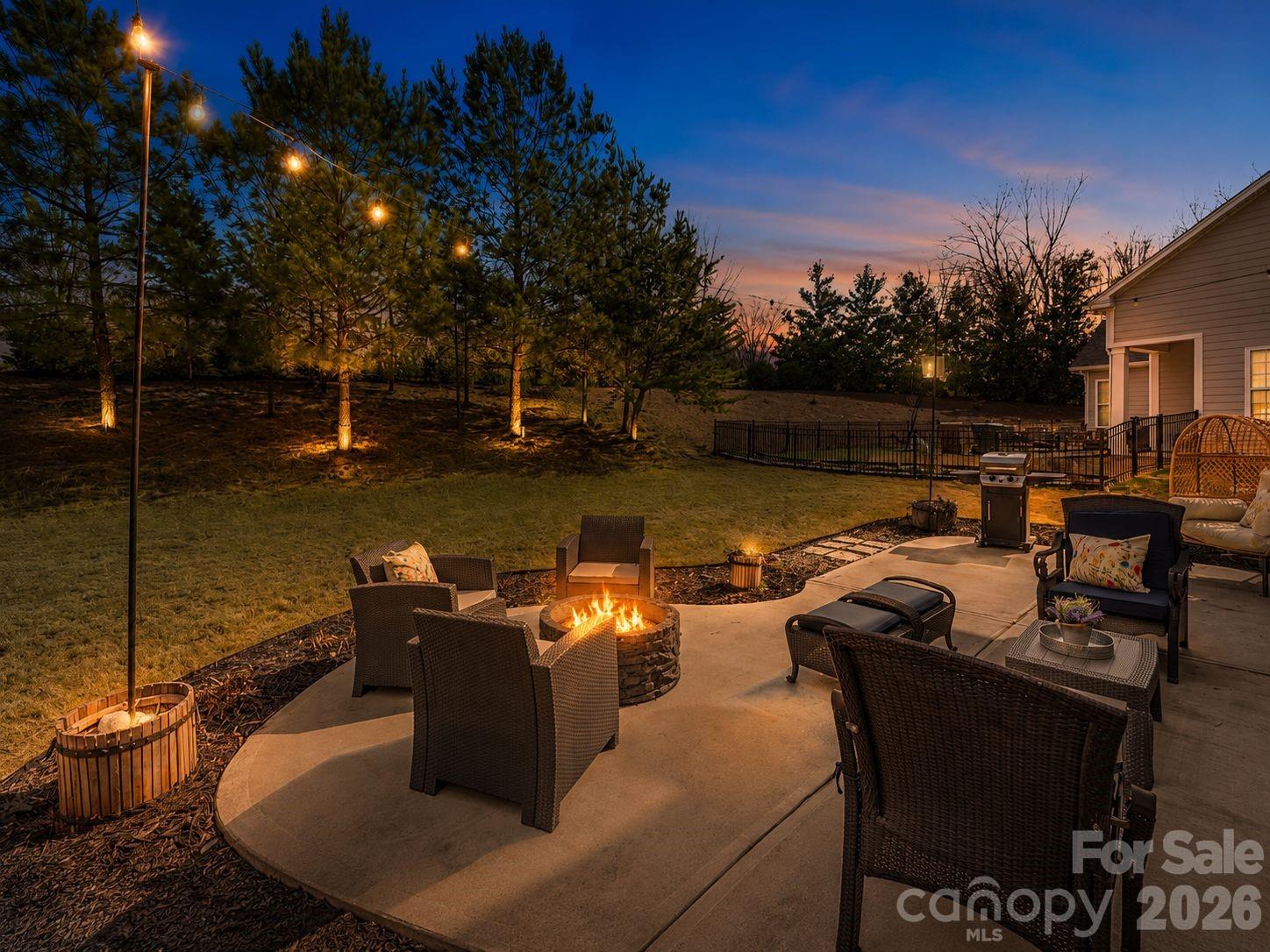 1007 Hamil Ridge Drive Property Photo 1
