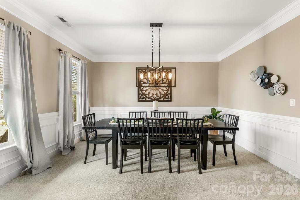 1007 Hamil Ridge Drive Property Photo 14