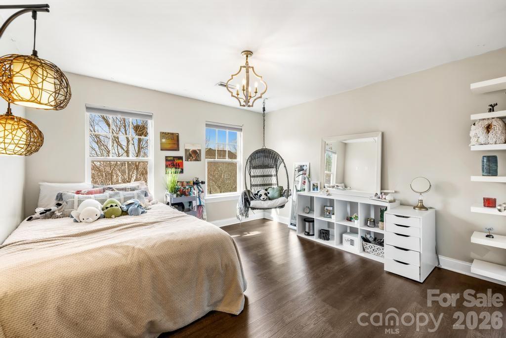 1007 Hamil Ridge Drive Property Photo 26