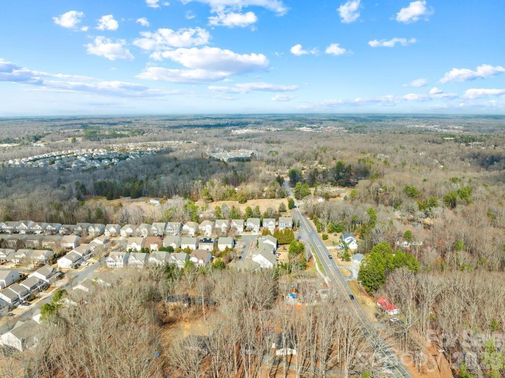 1007 Hamil Ridge Drive Property Photo 37