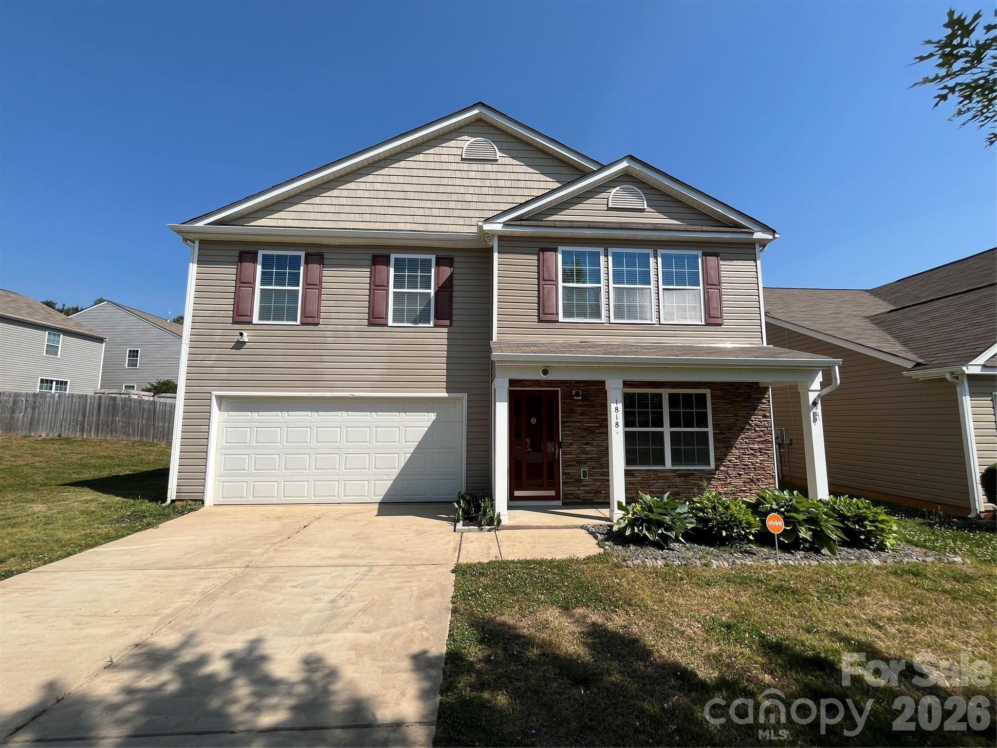 1818 Greenbrook Trail Property Photo 2