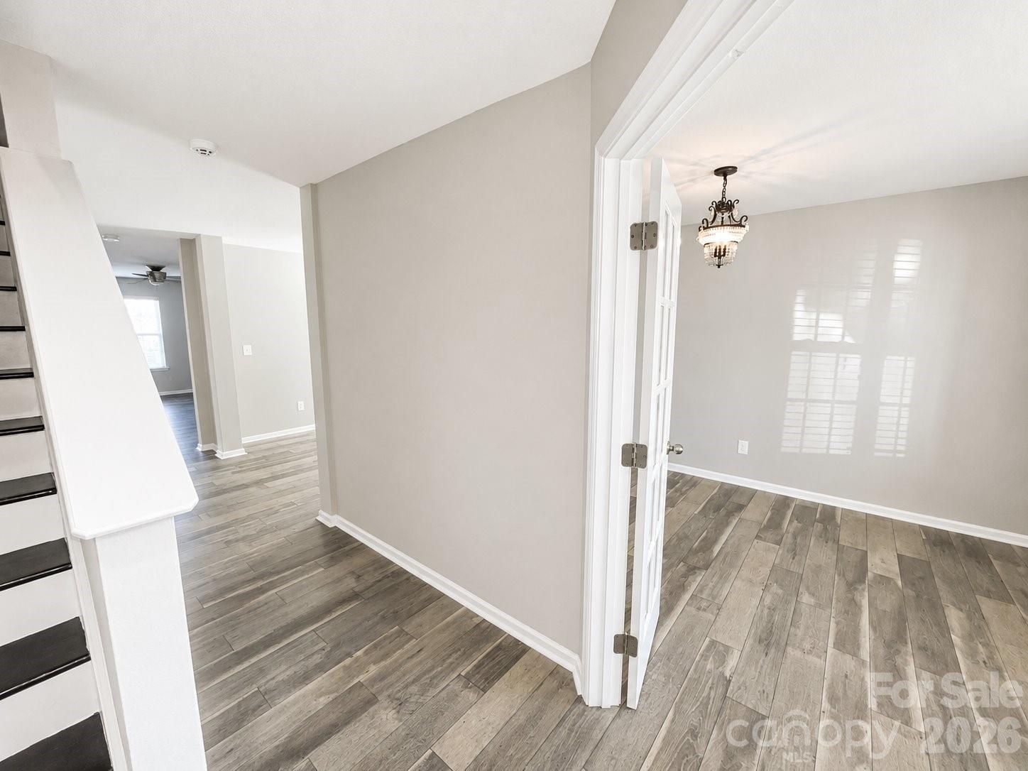 1818 Greenbrook Trail Property Photo 4