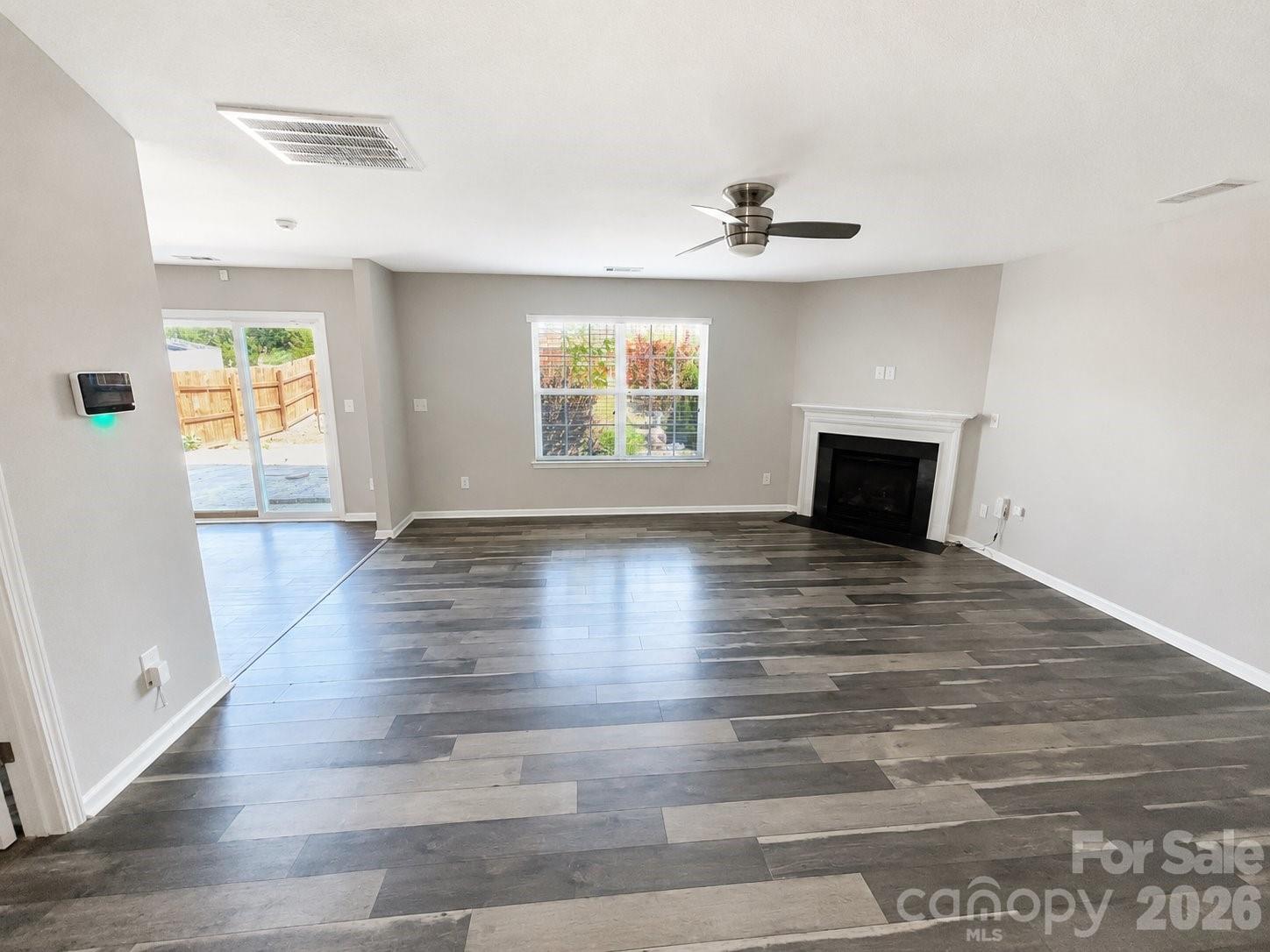 1818 Greenbrook Trail Property Photo 10