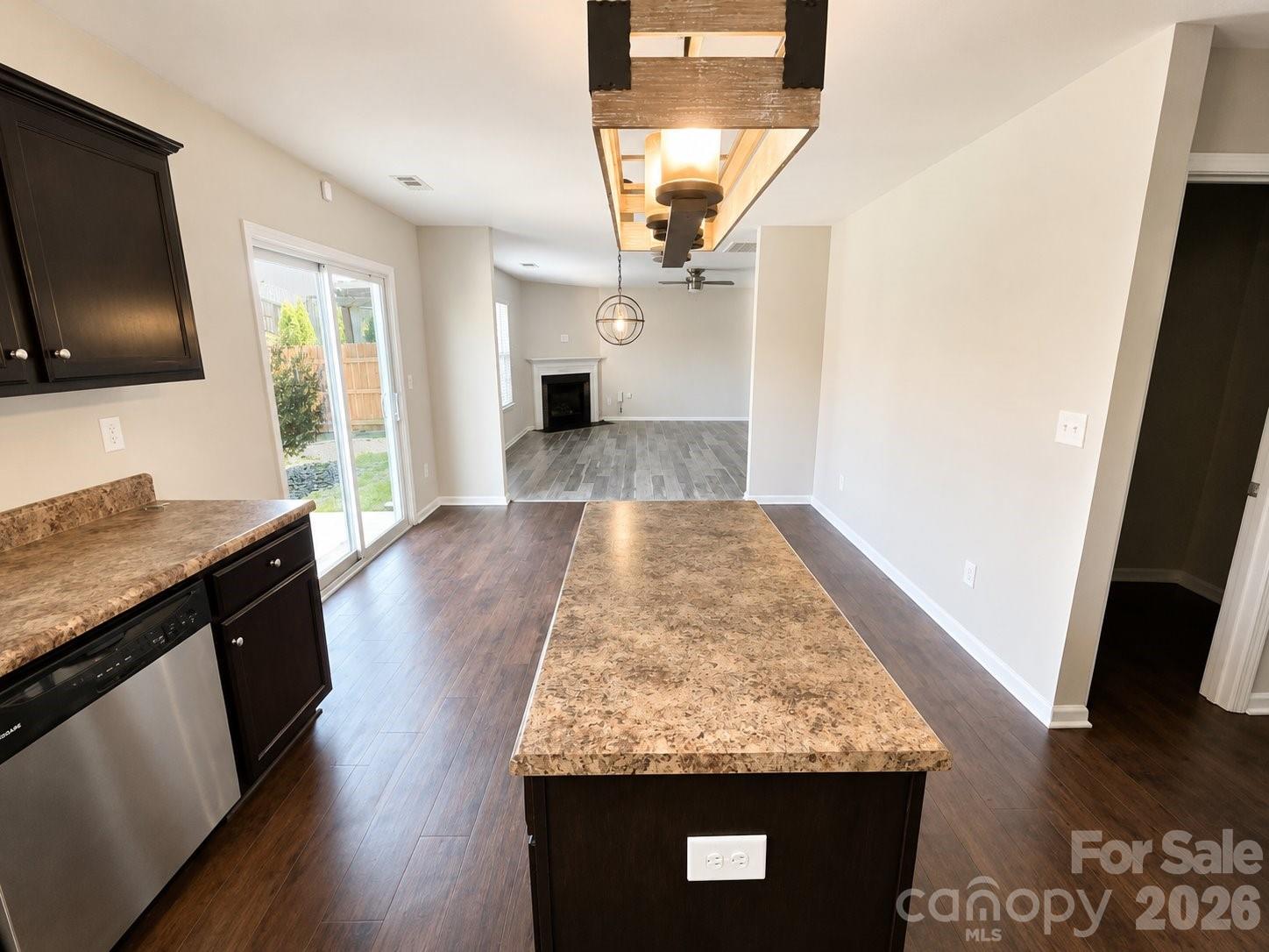 1818 Greenbrook Trail Property Photo 11