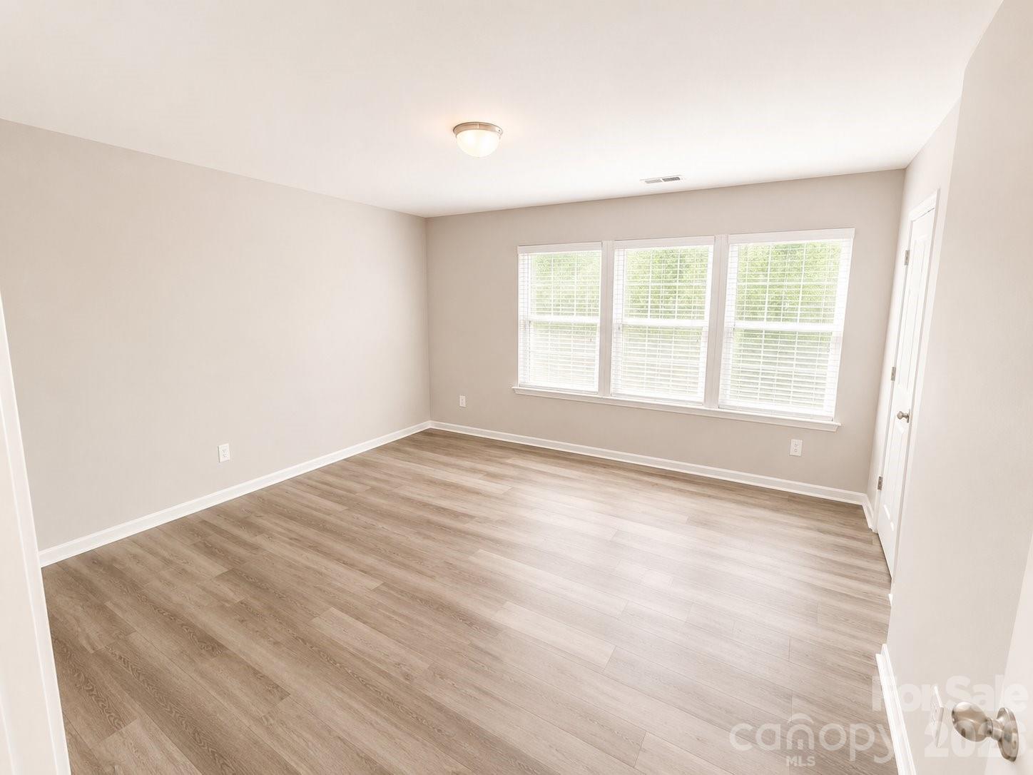 1818 Greenbrook Trail Property Photo 24