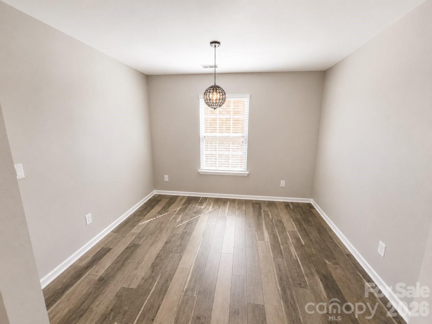 1818 Greenbrook Trail Property Photo 28